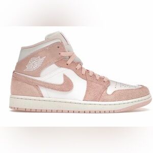 Jordan 1 mid SE

legend pink

Size 9

Worn once